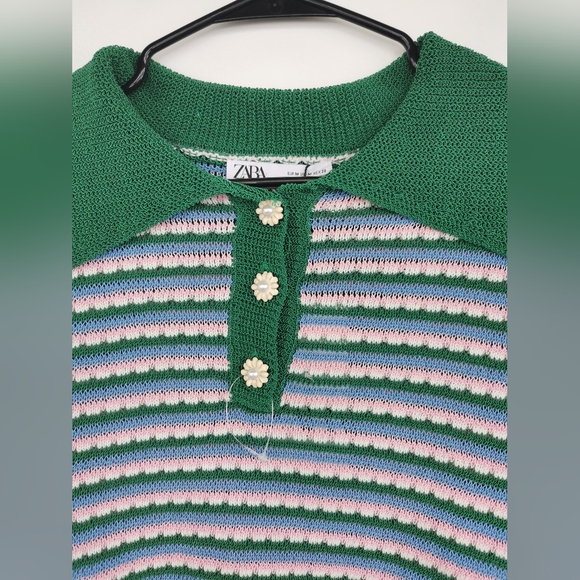 Zara NWT striped knit polo shirt with flower buttons Size M Green Pi nk blue - Picture 5 of 11